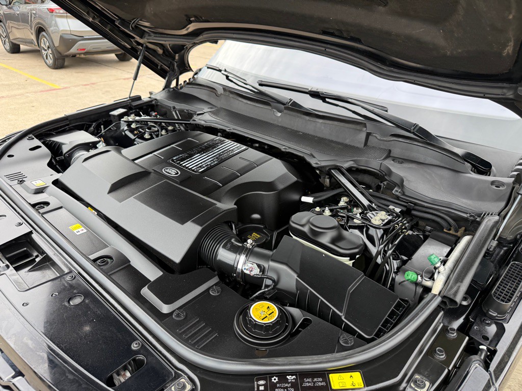2019 Land Rover Range Rover Image 38