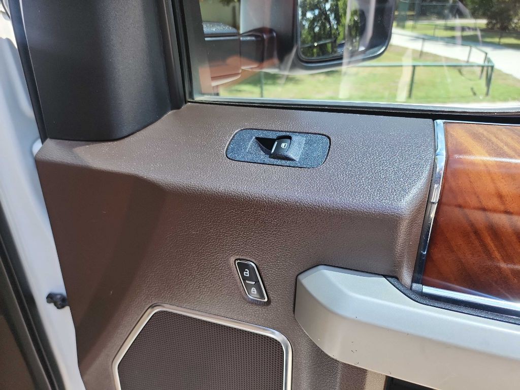 2018 Ford F-250 Image 45