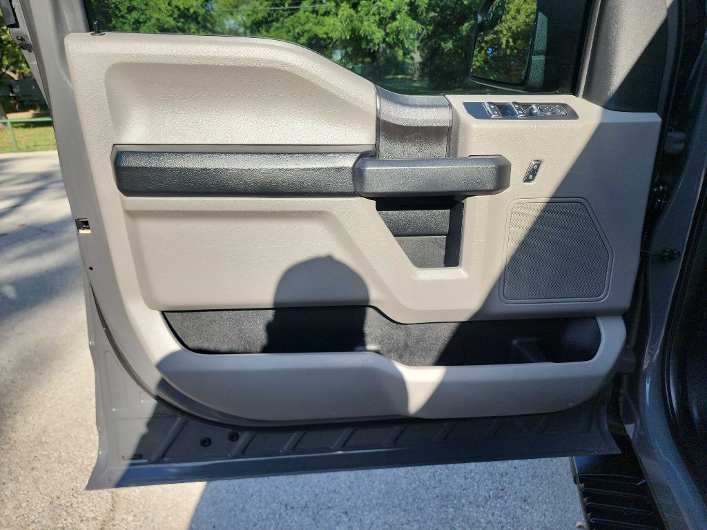2018 Ford F-150 Image 17