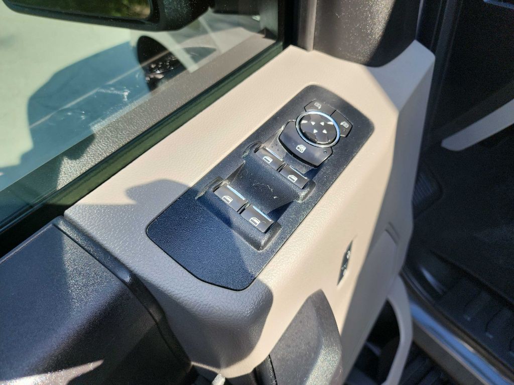 2018 Ford F-150 Image 18