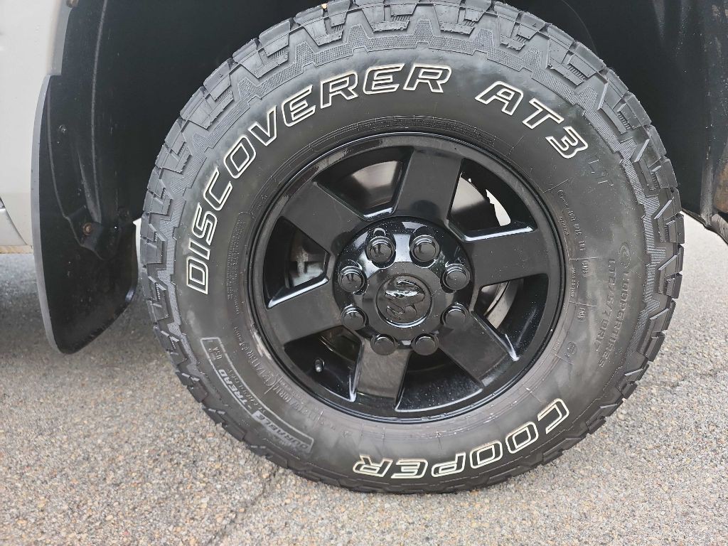 2012 Dodge Ram 2500 Image 11