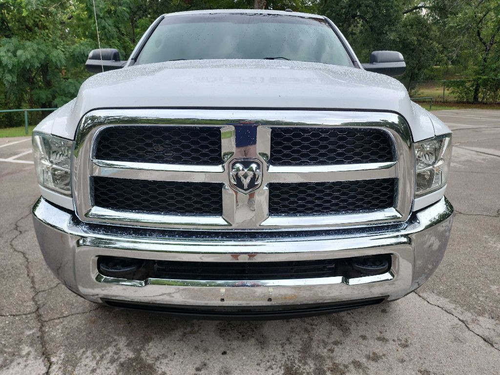 2018 RAM 2500 Image 2