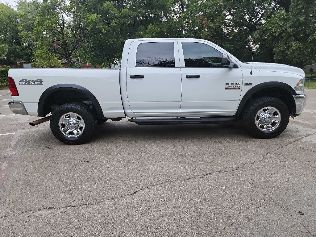 2018 RAM 2500 Image 12