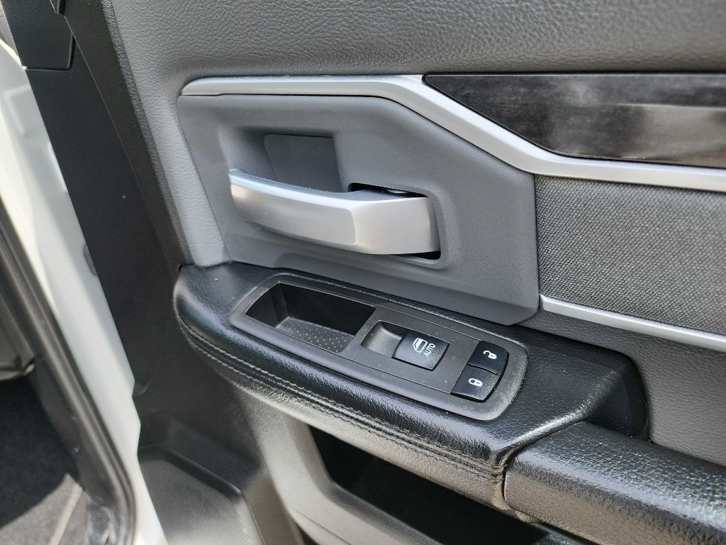2022 RAM 2500 Image 40