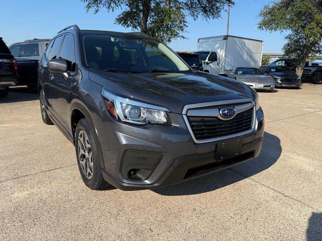 2020 Subaru Forester Image 1