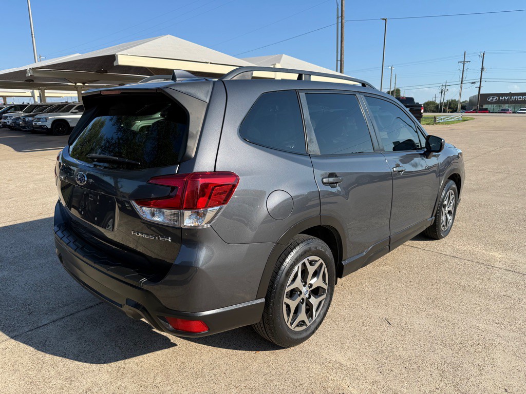 2020 Subaru Forester Image 7