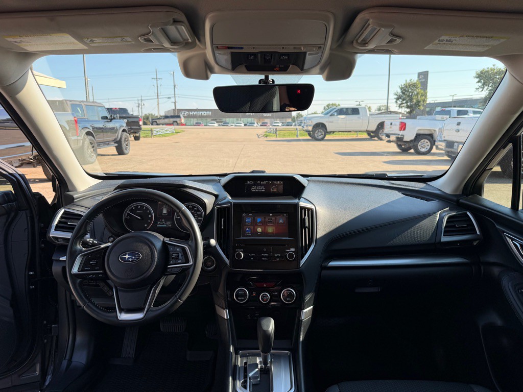 2020 Subaru Forester Image 25