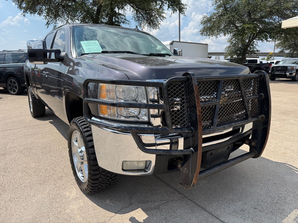 2010 Chevrolet Silverado 1500 Image 1