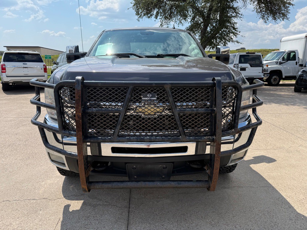 2010 Chevrolet Silverado 1500 Image 2