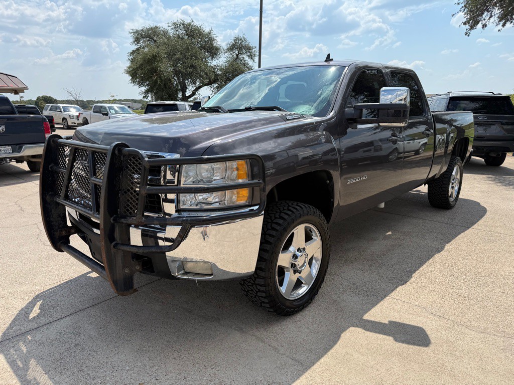 2010 Chevrolet Silverado 1500 Image 3