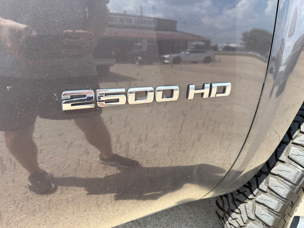 2010 Chevrolet Silverado 1500 Image 10