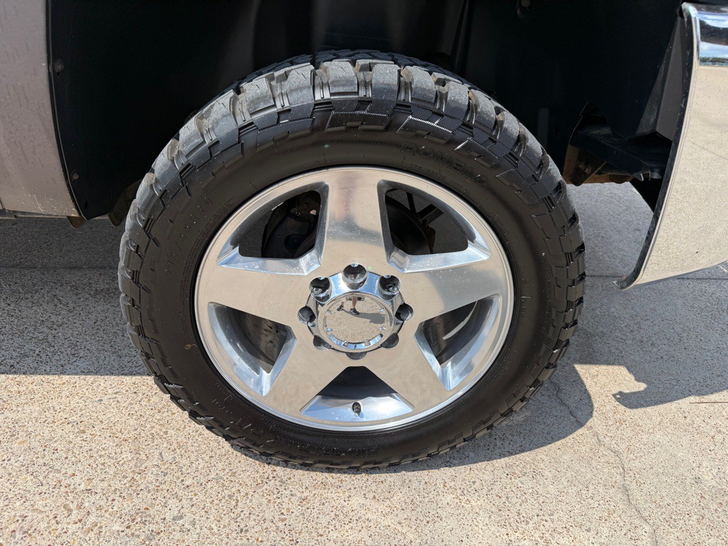 2010 Chevrolet Silverado 1500 Image 12