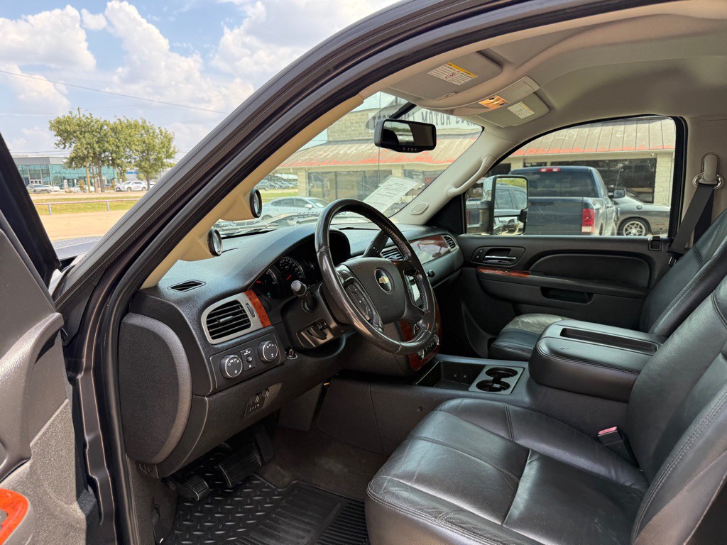 2010 Chevrolet Silverado 1500 Image 13