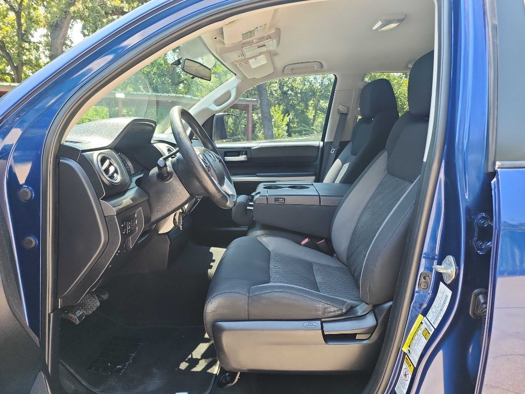 2014 Toyota Tundra Image 17