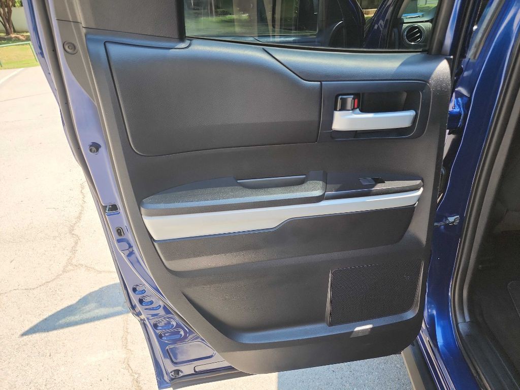 2014 Toyota Tundra Image 27