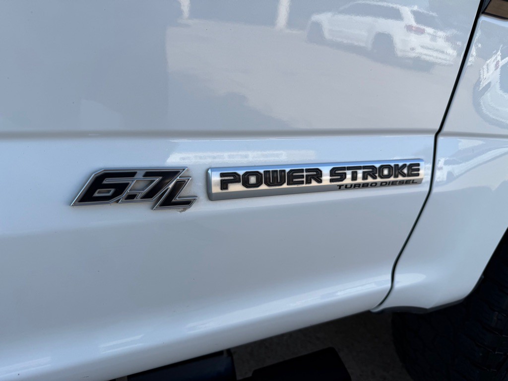 2021 Ford F-250 Image 10