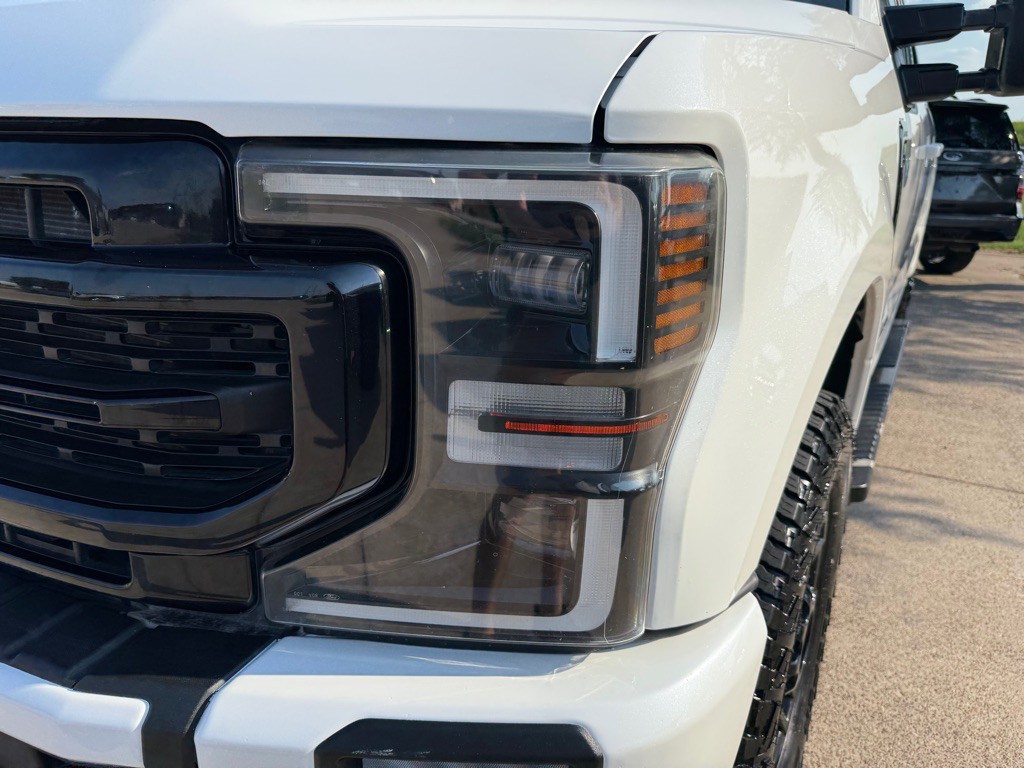 2021 Ford F-250 Image 12