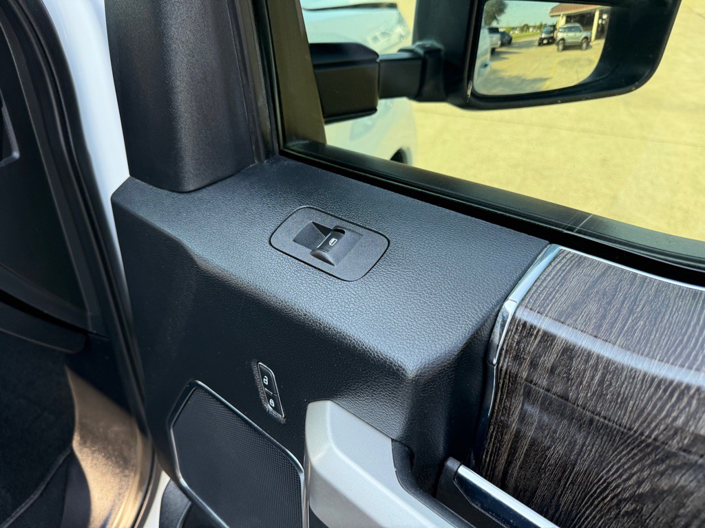 2021 Ford F-250 Image 27