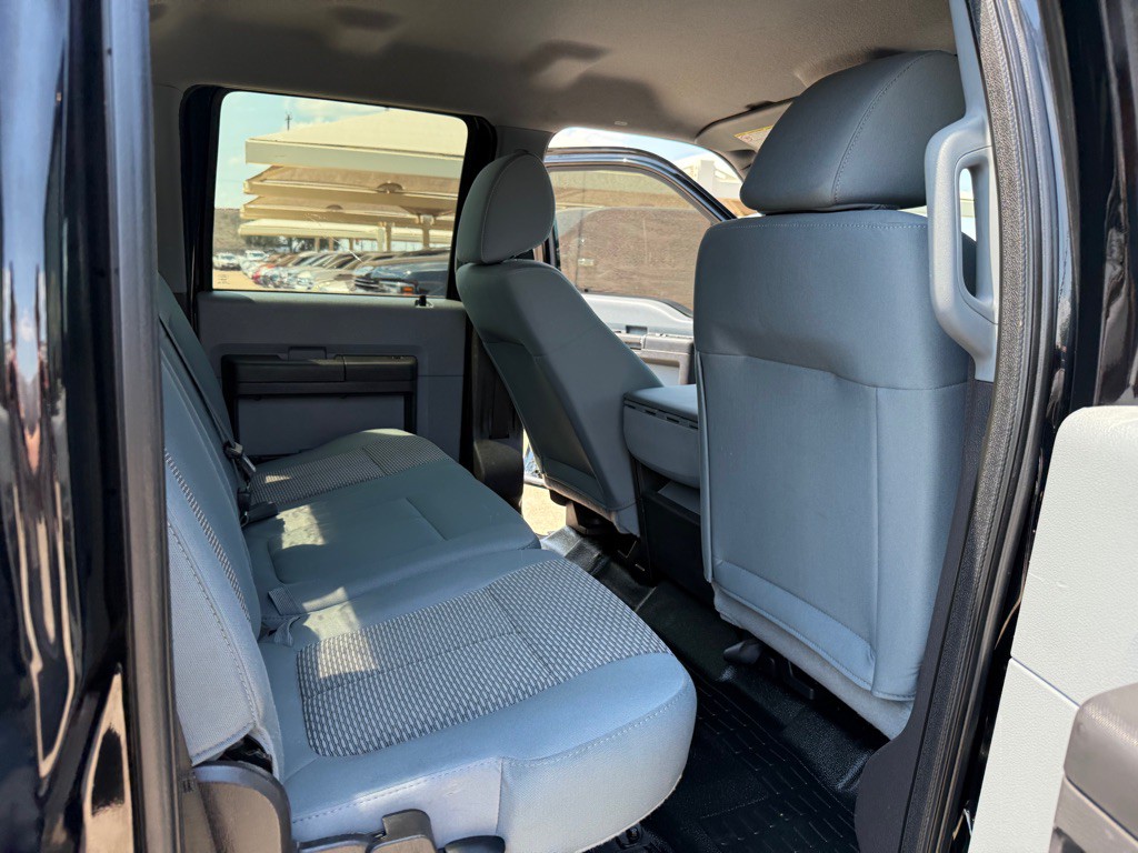 2012 Ford F-250 Image 17