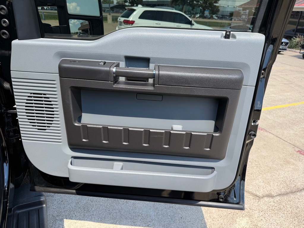 2012 Ford F-250 Image 20