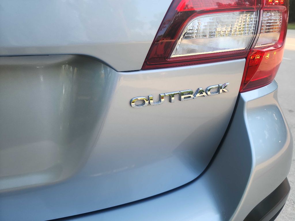 2019 Subaru Outback Image 9