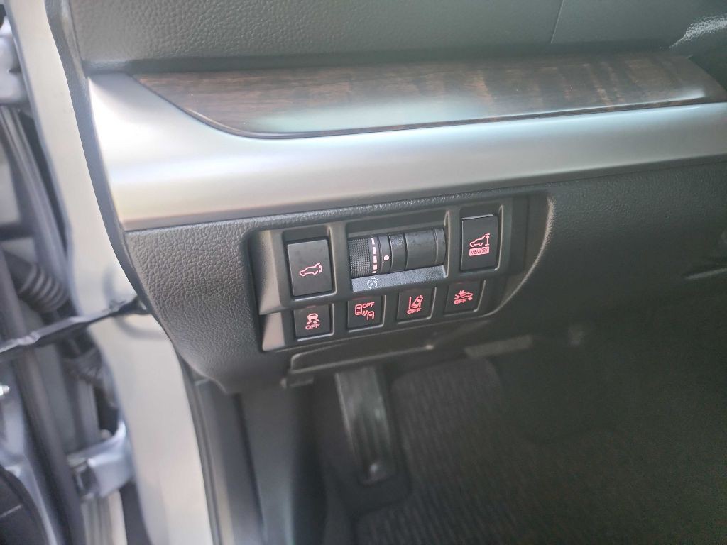 2019 Subaru Outback Image 19