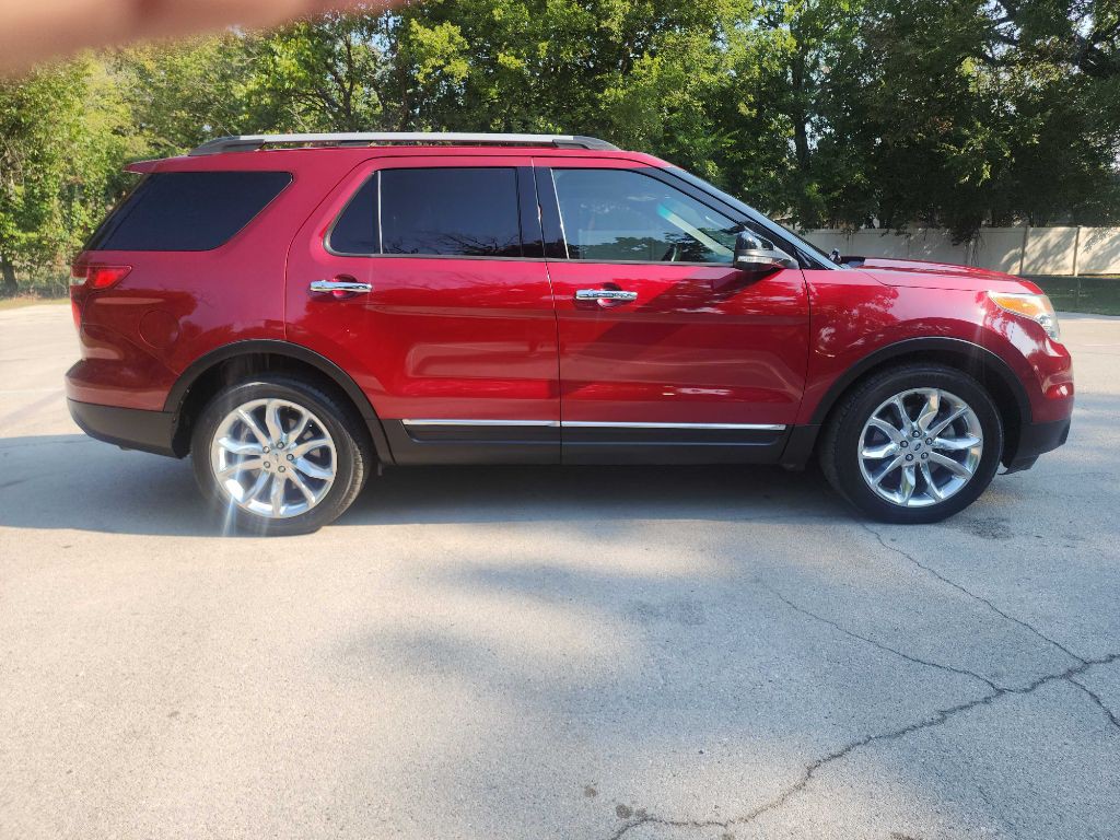 2014 Ford Explorer Image 12