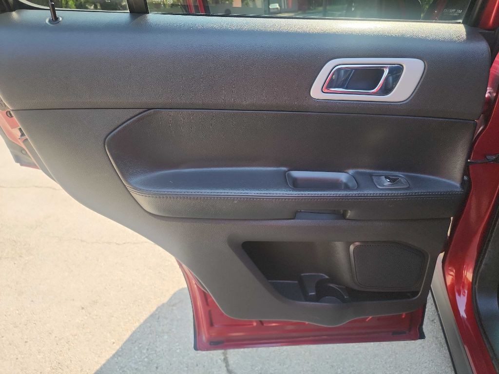 2014 Ford Explorer Image 26
