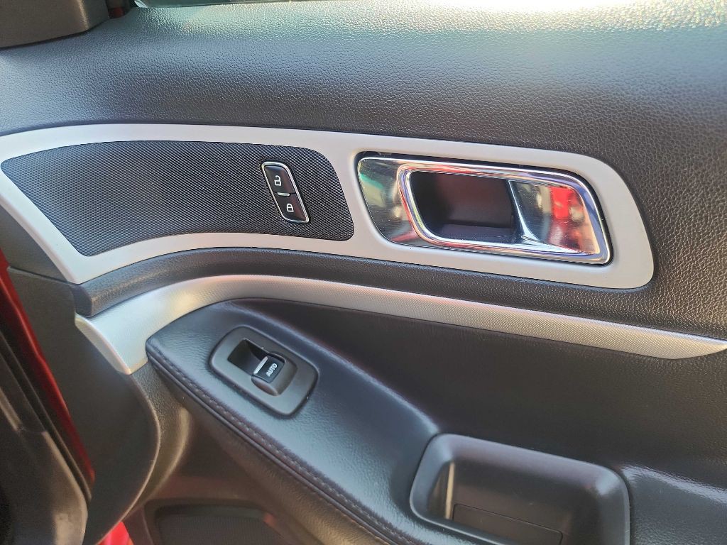 2014 Ford Explorer Image 35