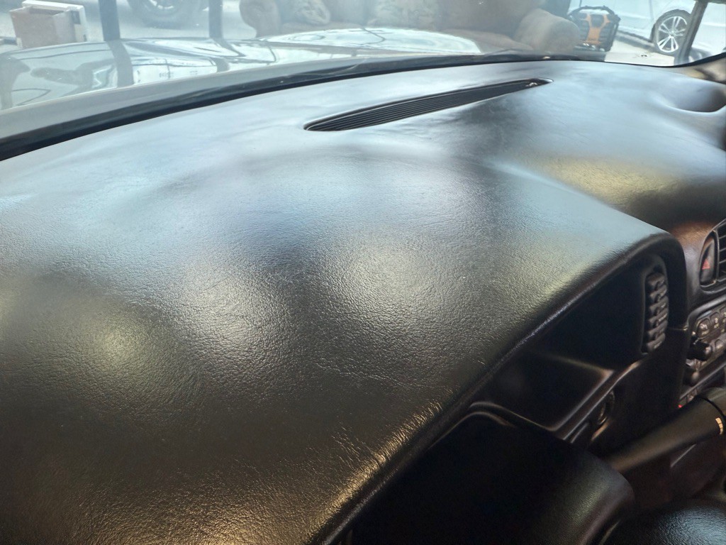 1998 Chevrolet Corvette Image 26
