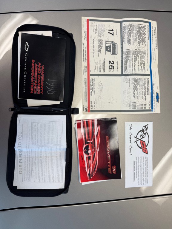 1998 Chevrolet Corvette Image 35