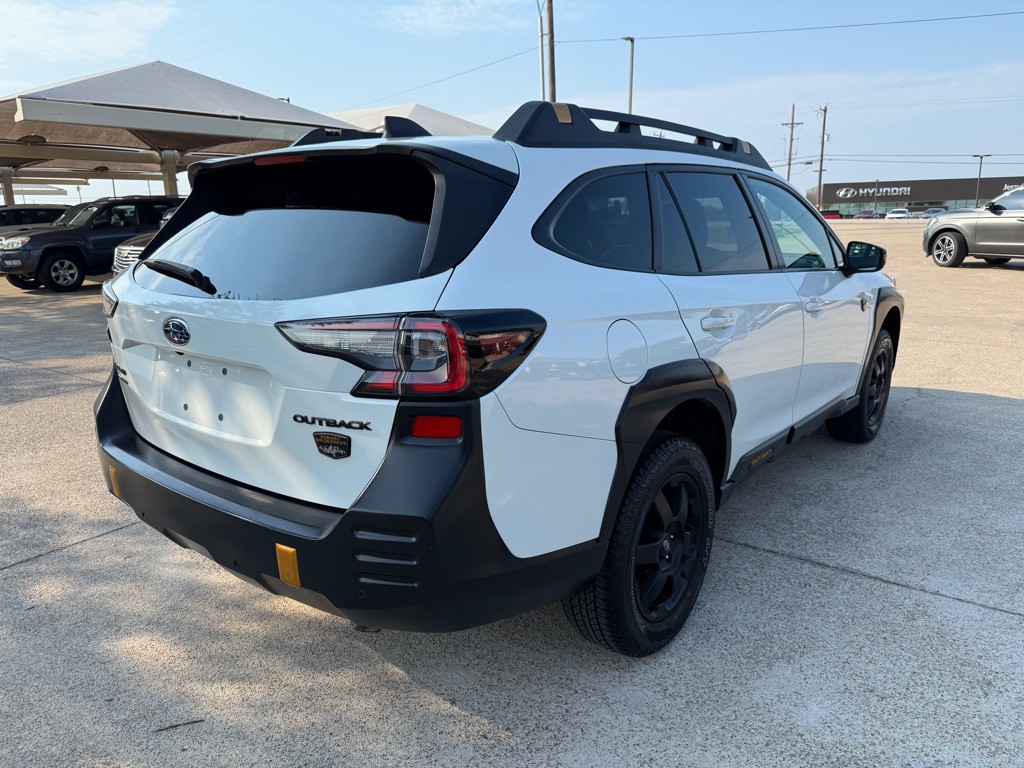 2023 Subaru Outback Image 7