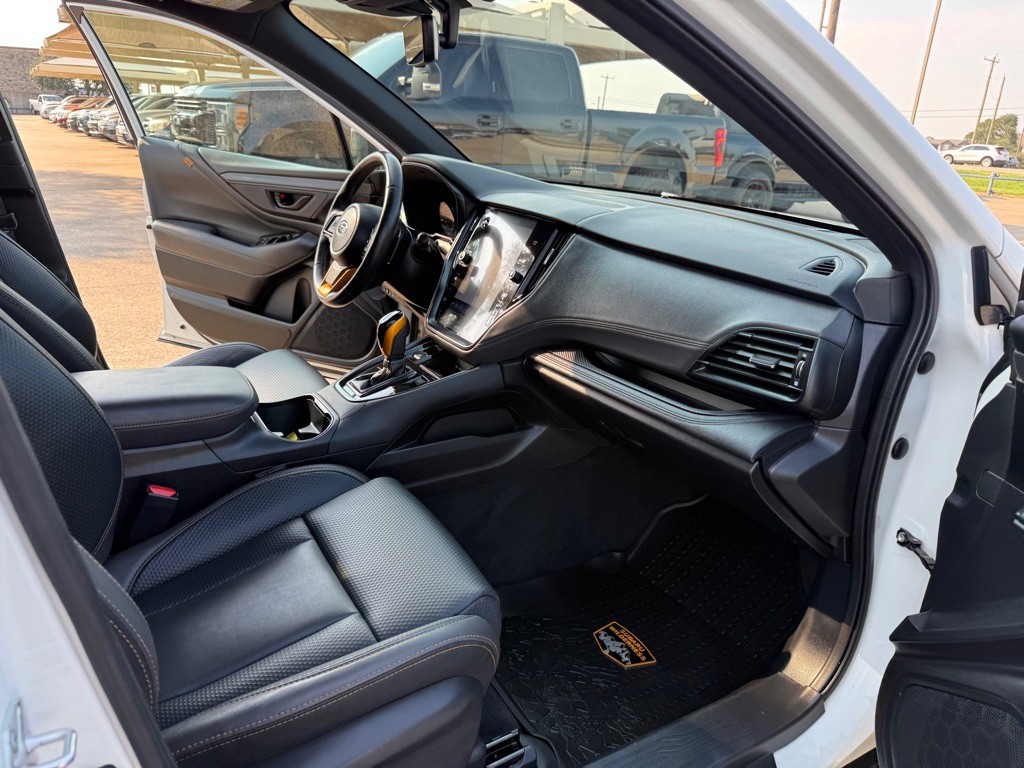 2023 Subaru Outback Image 17