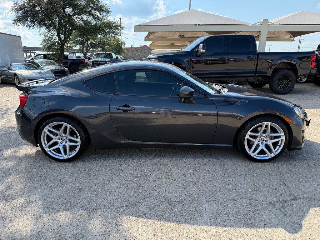 2018 Subaru BRZ Image 8