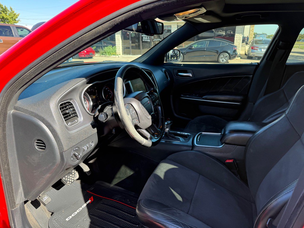 2015 Dodge Charger Image 14
