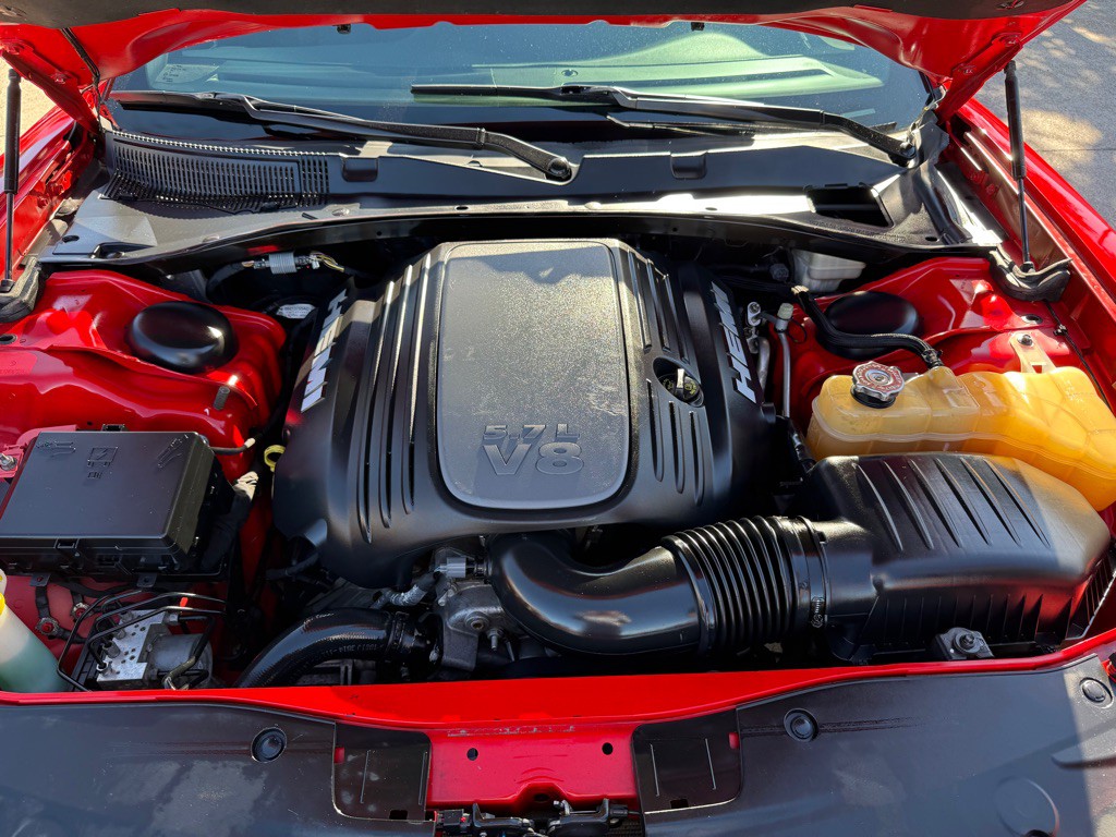 2015 Dodge Charger Image 40