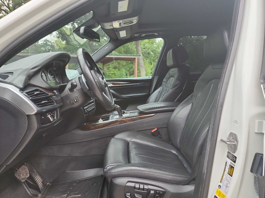 2015 BMW X5 Image 15