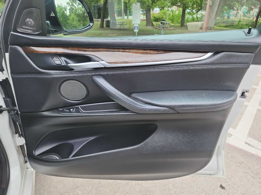 2015 BMW X5 Image 35