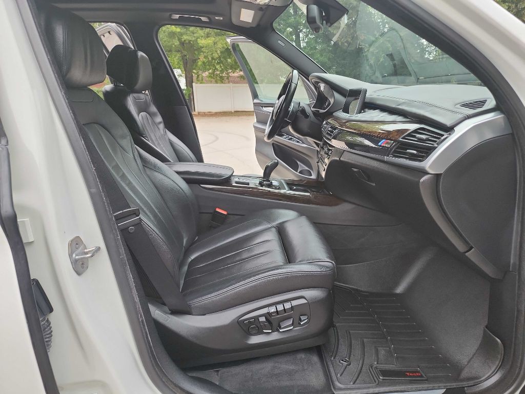 2015 BMW X5 Image 36