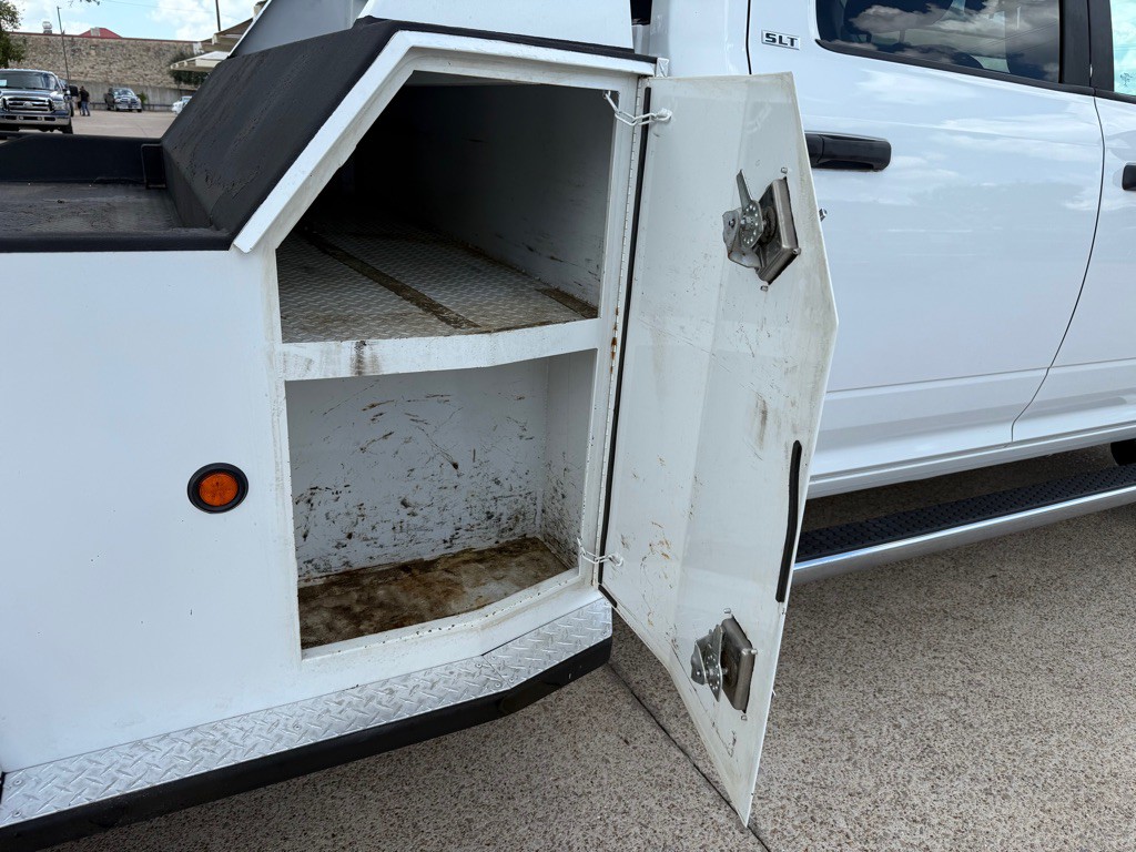 2015 RAM 4500 Image 9