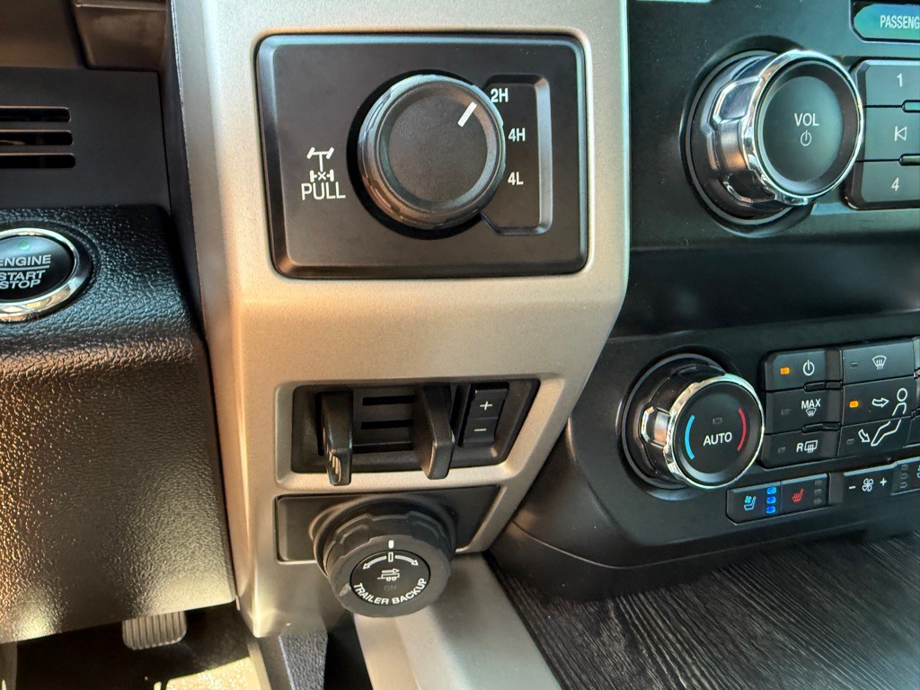 2020 Ford F-250 Image 32