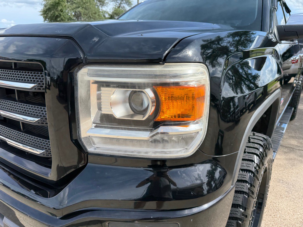 2015 GMC Sierra Image 11