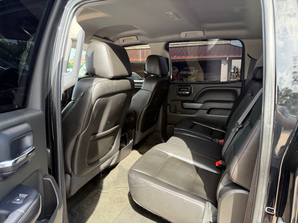 2015 GMC Sierra Image 15