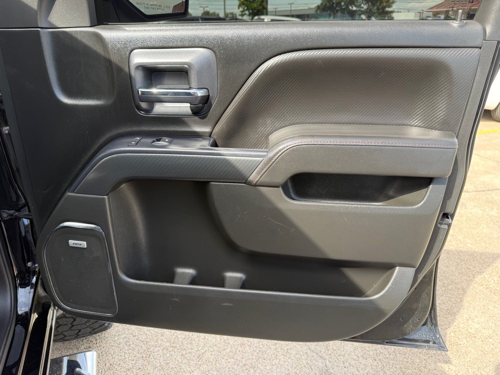 2015 GMC Sierra Image 25