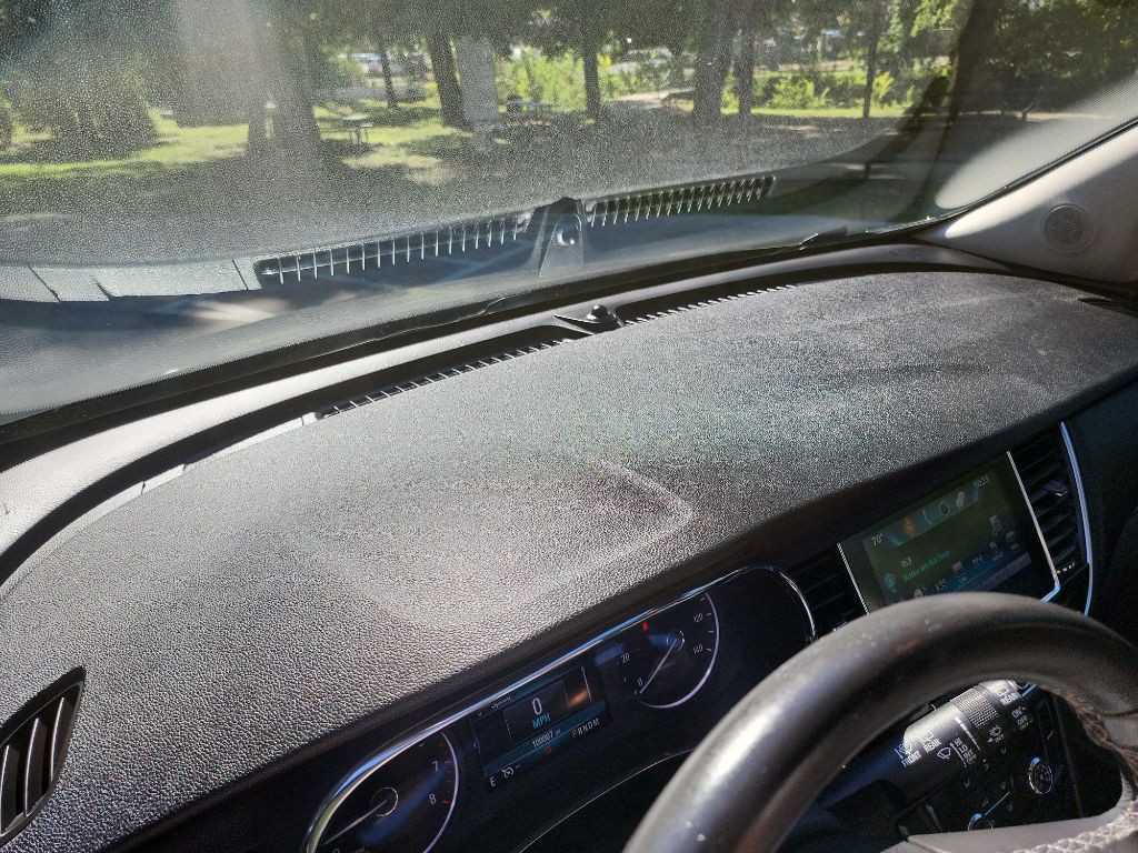 2017 Buick Enclave Image 18