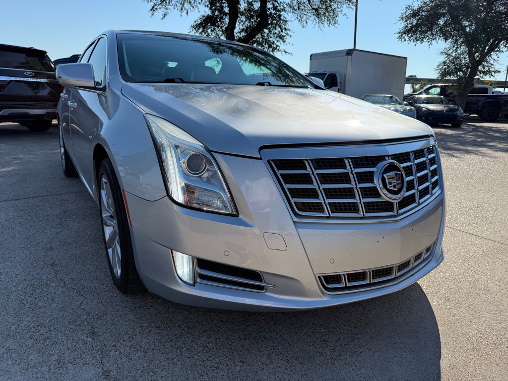 2015 Cadillac XTS Image 1