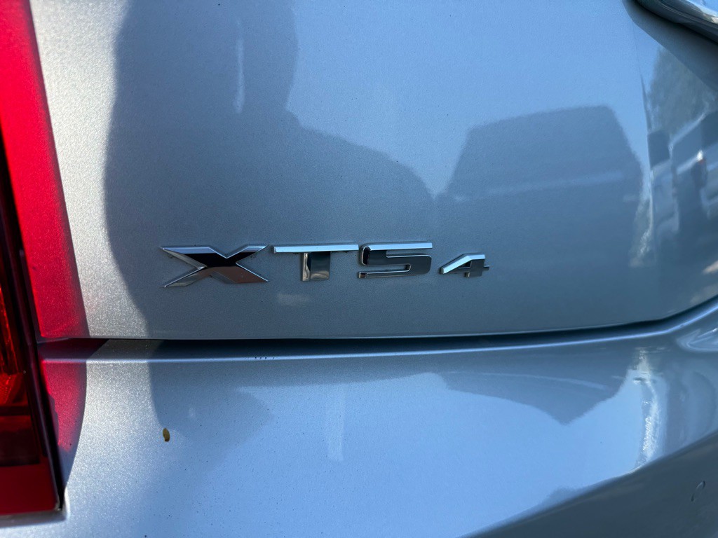 2015 Cadillac XTS Image 11