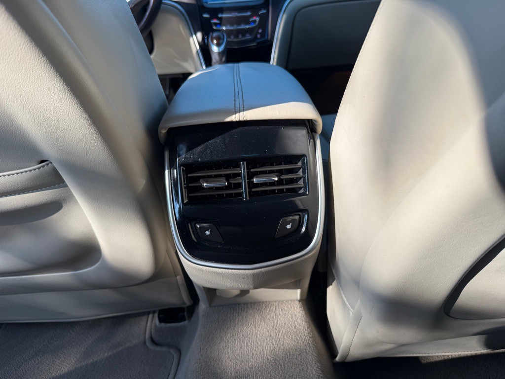 2015 Cadillac XTS Image 22