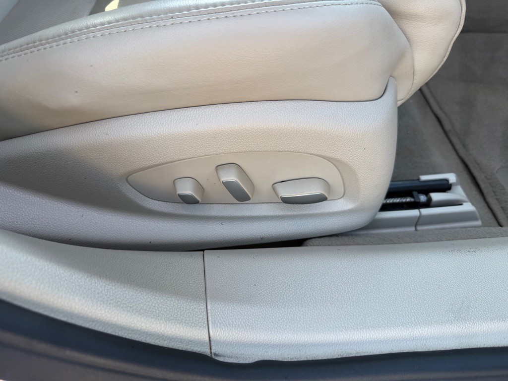 2015 Cadillac XTS Image 24