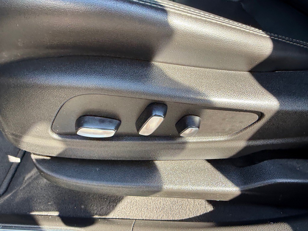 2021 Cadillac XT5 Image 19